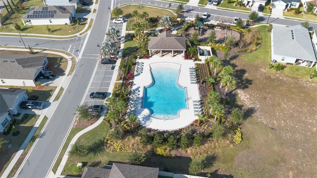 En Renta: $2,500 (4 camas, 2 baños, 1974 Pies cuadrados)