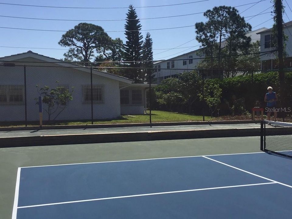 На продажу: $498,000 (2 спален, 2 ванн, 1560 Квадратных фут)