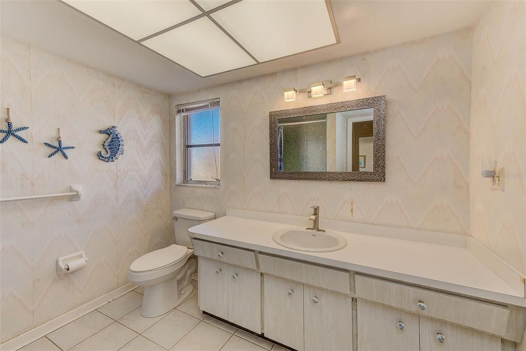 На продажу: $498,000 (2 спален, 2 ванн, 1560 Квадратных фут)