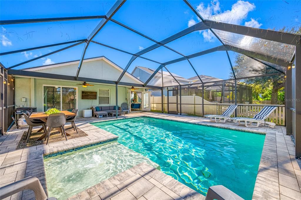 For Sale: $419,900 (3 beds, 2 baths, 1403 Square Feet)