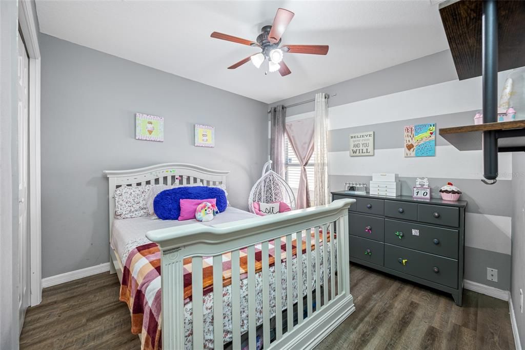 For Sale: $419,900 (3 beds, 2 baths, 1403 Square Feet)