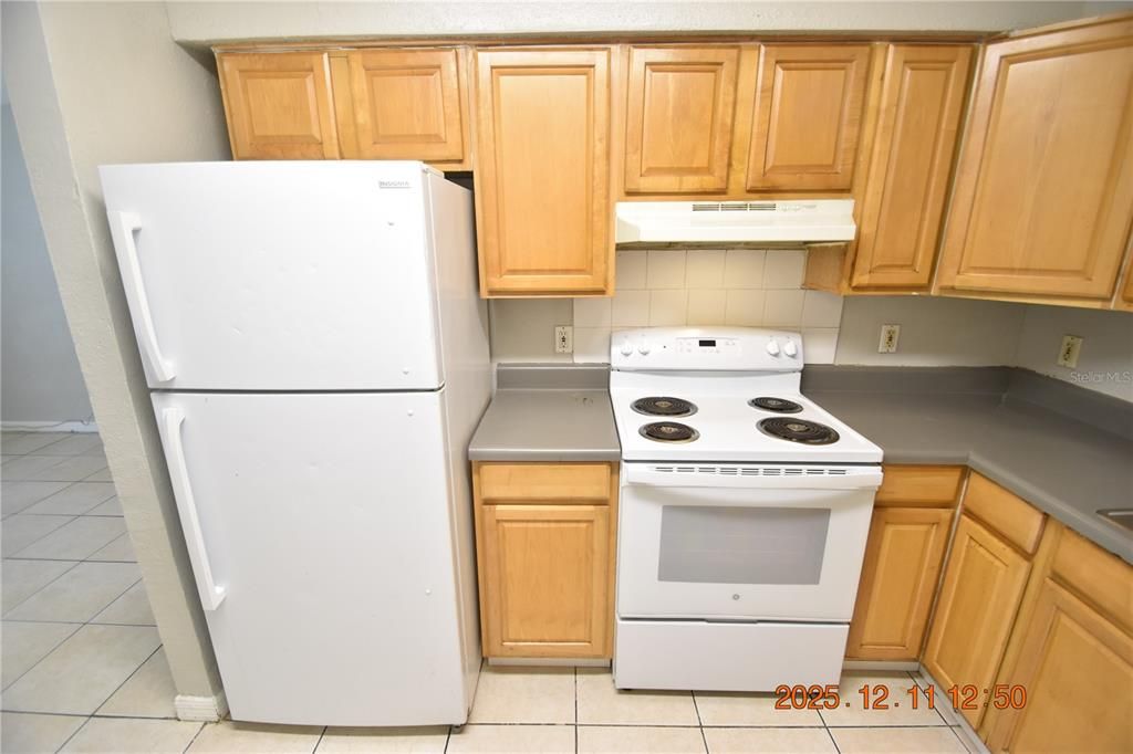 出租: $1,195 (2 贝兹, 1 浴室, 705 平方英尺)