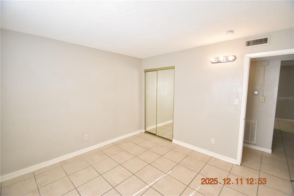 出租: $1,195 (2 贝兹, 1 浴室, 705 平方英尺)