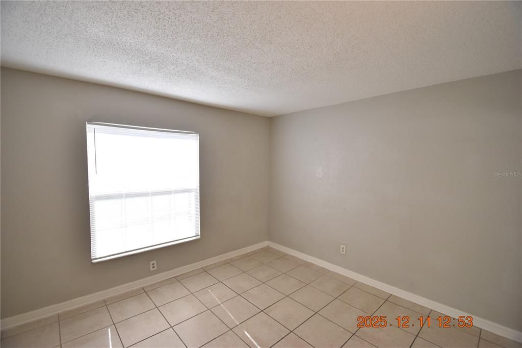 出租: $1,195 (2 贝兹, 1 浴室, 705 平方英尺)