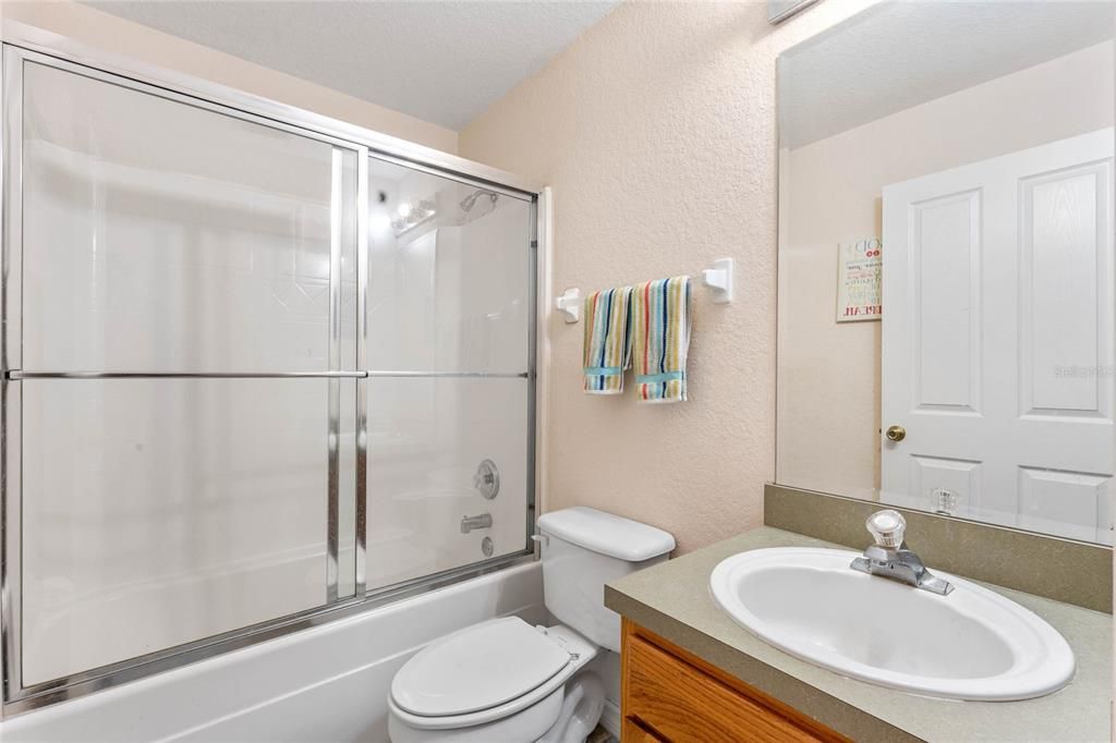 出租: $2,250 (4 贝兹, 3 浴室, 1731 平方英尺)