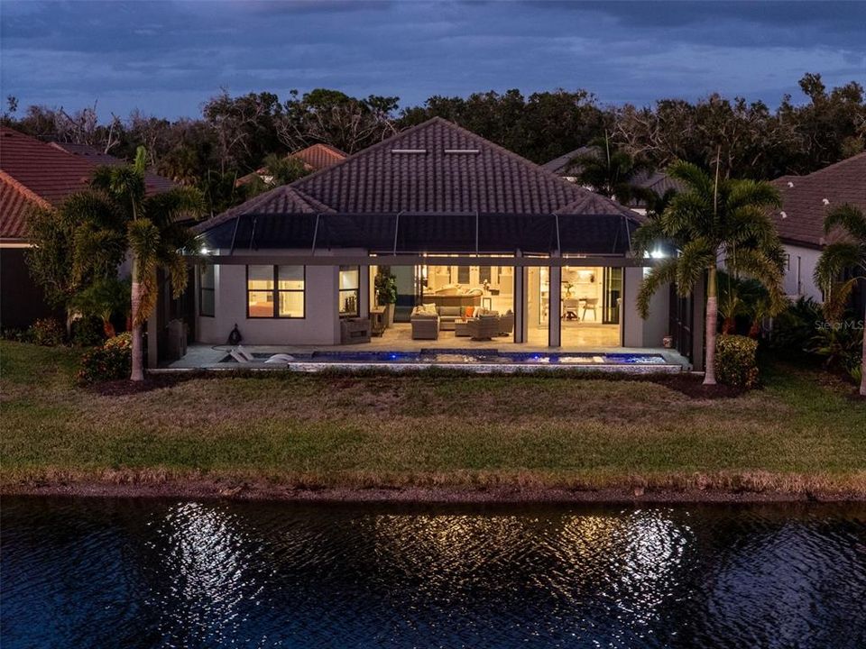 На продажу: $1,900,000 (3 спален, 3 ванн, 3138 Квадратных фут)