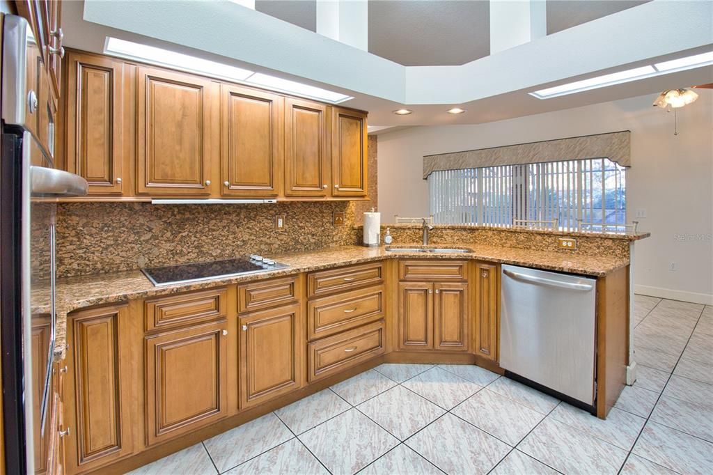 待售: $500,000 (4 贝兹, 3 浴室, 2860 平方英尺)