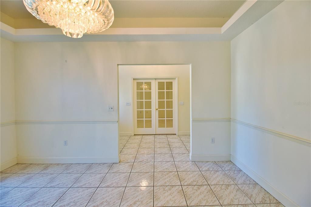 待售: $500,000 (4 贝兹, 3 浴室, 2860 平方英尺)