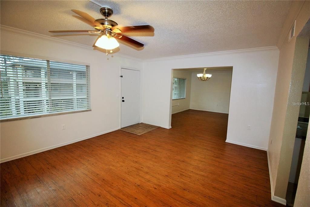 En Venta: $129,900 (2 camas, 2 baños, 992 Pies cuadrados)