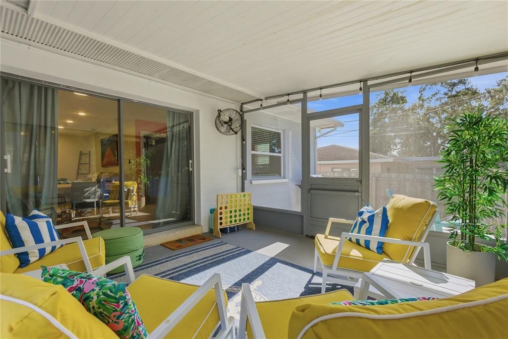 En Venta: $429,000 (3 camas, 2 baños, 1233 Pies cuadrados)