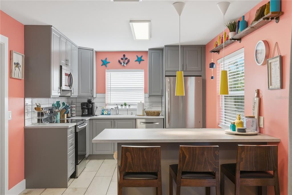 En Venta: $429,000 (3 camas, 2 baños, 1233 Pies cuadrados)