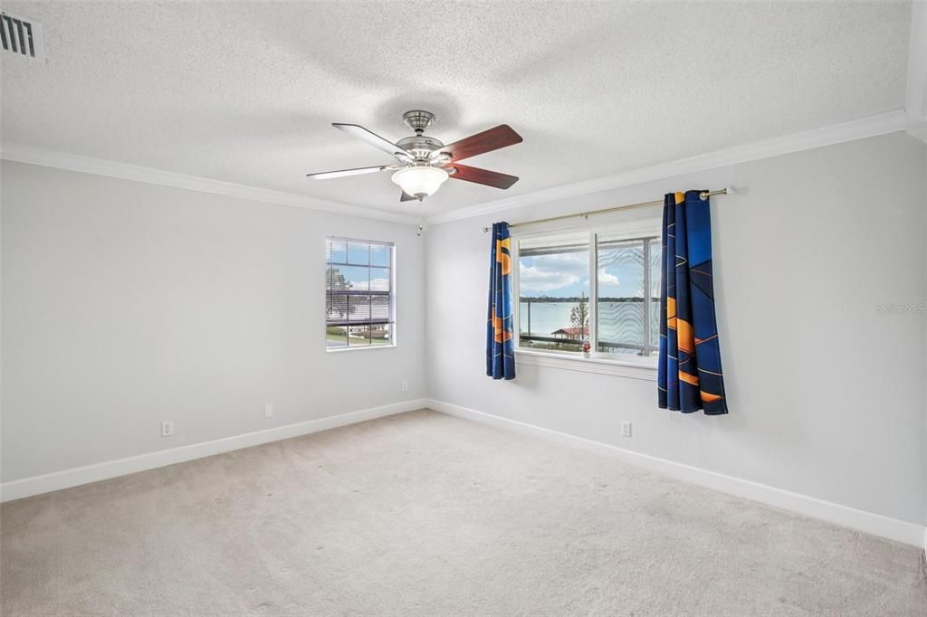 En Venta: $495,000 (4 camas, 3 baños, 2247 Pies cuadrados)