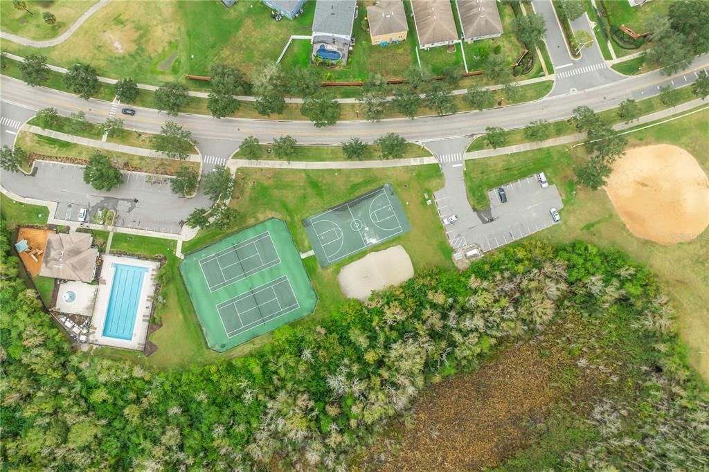 For Sale: $499,900 (5 beds, 3 baths, 2606 Square Feet)