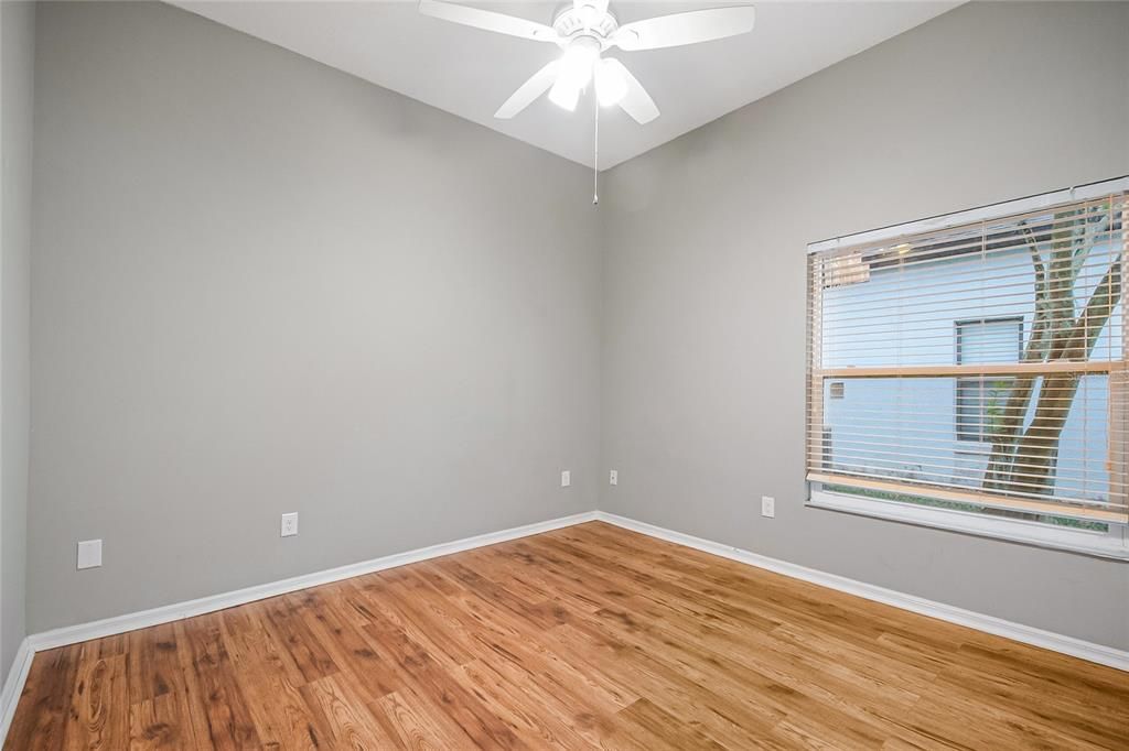 For Sale: $499,900 (5 beds, 3 baths, 2606 Square Feet)