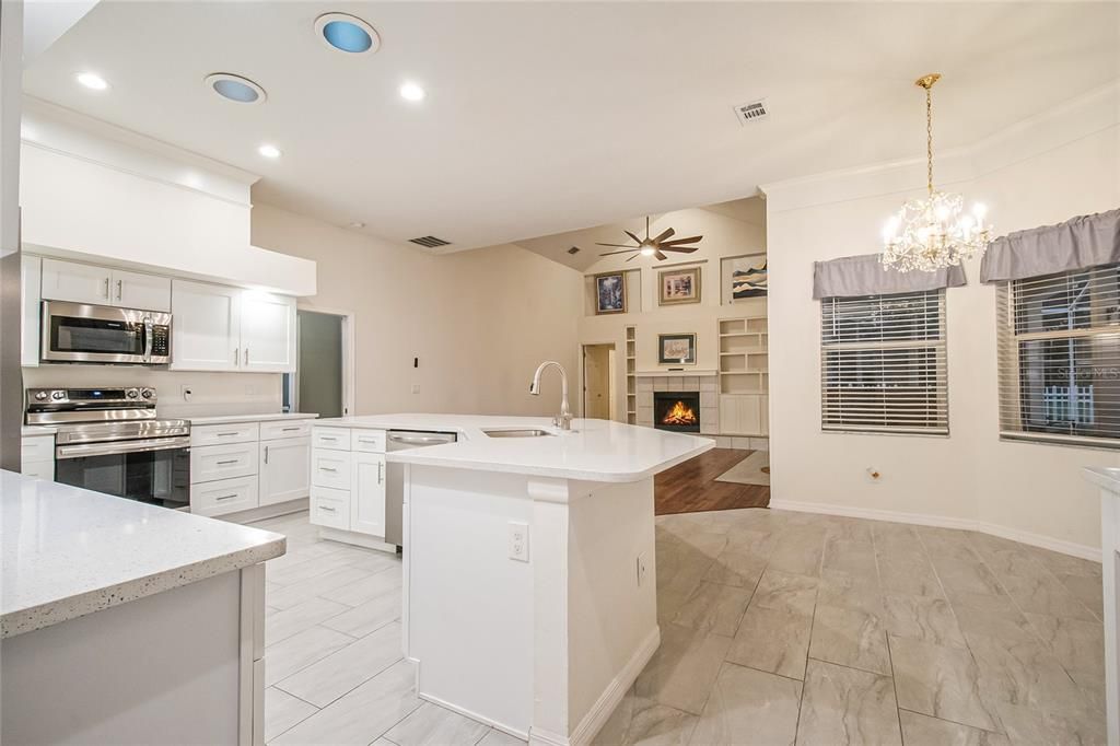 For Sale: $499,900 (5 beds, 3 baths, 2606 Square Feet)