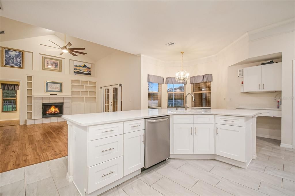 For Sale: $499,900 (5 beds, 3 baths, 2606 Square Feet)