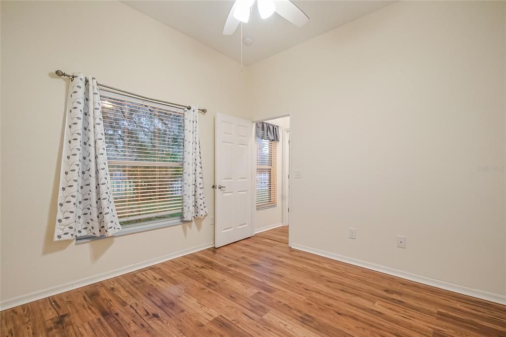 For Sale: $499,900 (5 beds, 3 baths, 2606 Square Feet)