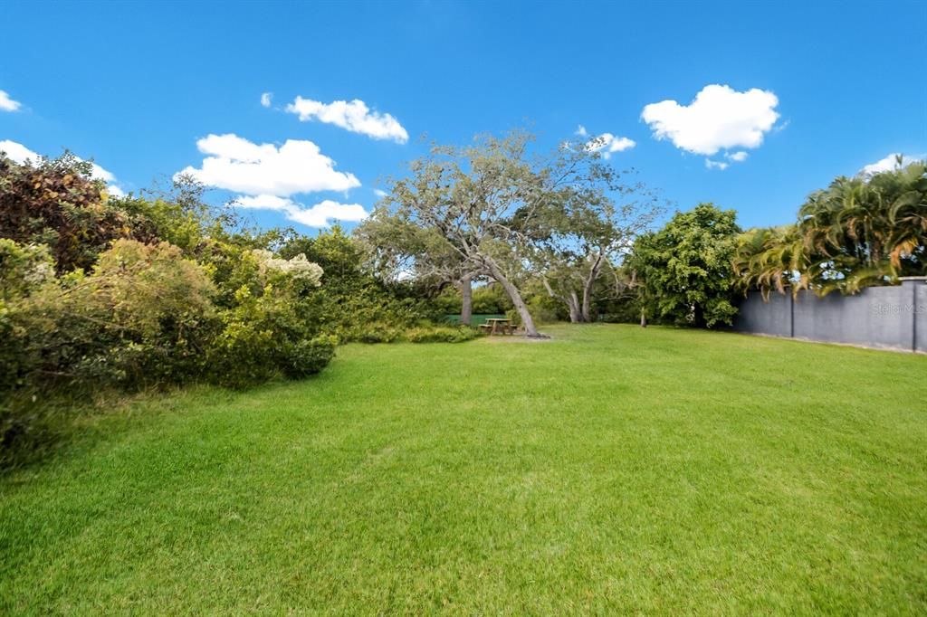 For Rent: $7,250 (3 beds, 3 baths, 3451 Square Feet)