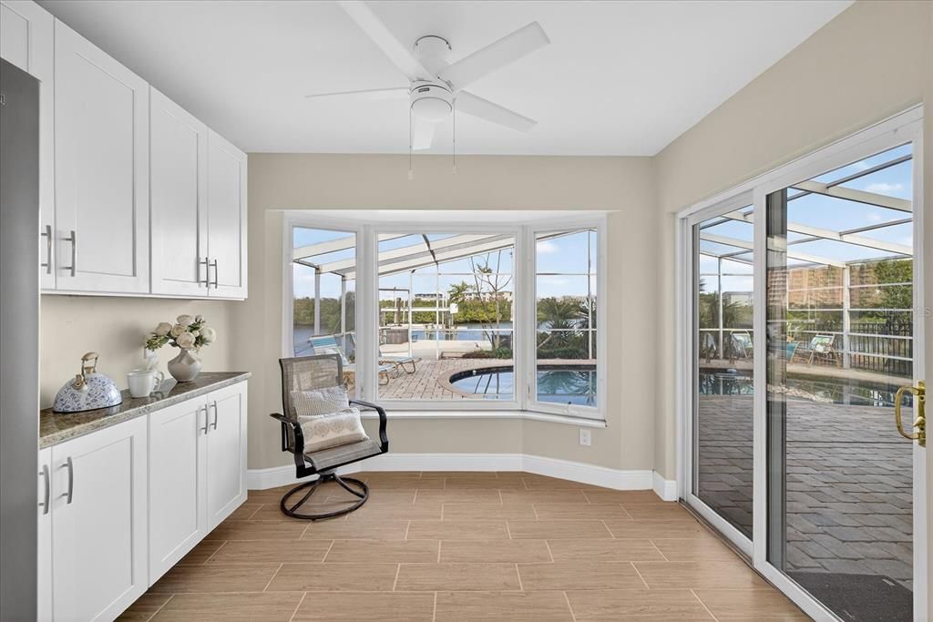 待售: $675,000 (3 贝兹, 2 浴室, 1707 平方英尺)