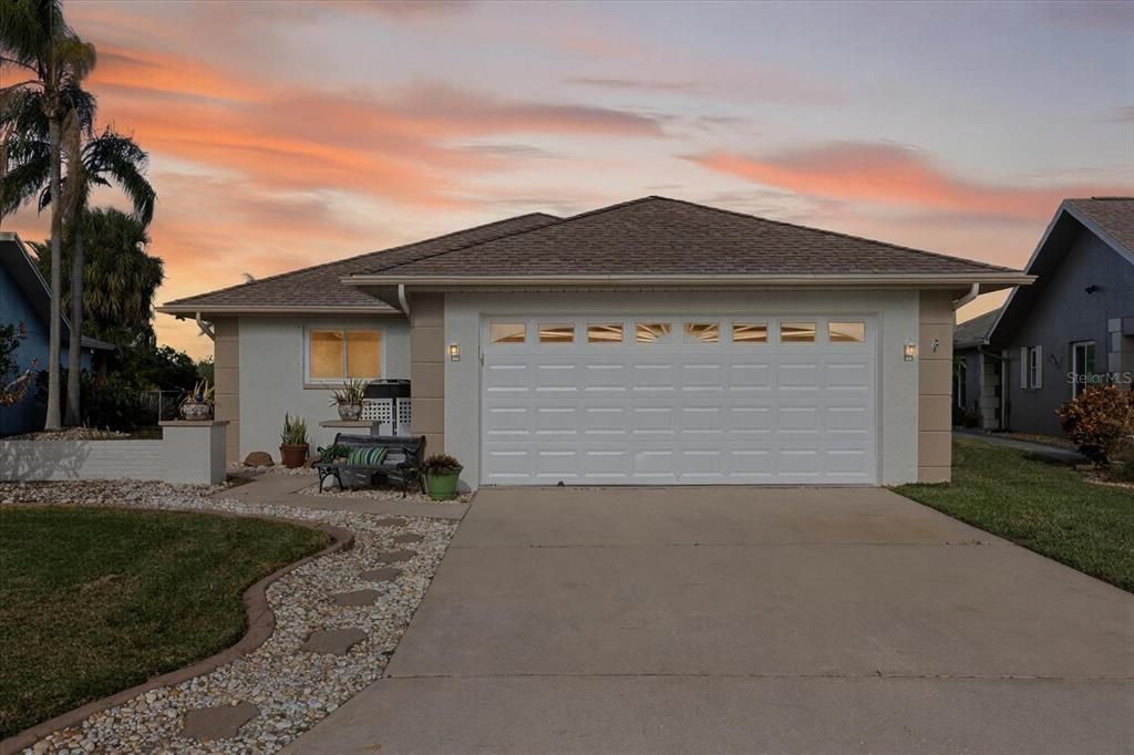 待售: $675,000 (3 贝兹, 2 浴室, 1707 平方英尺)