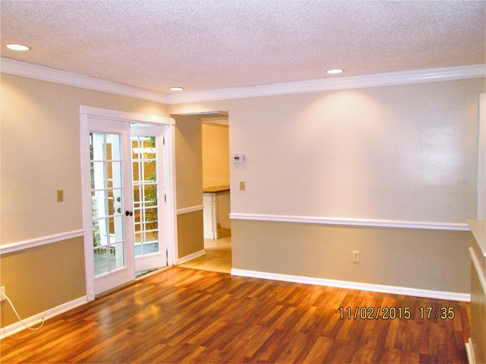 出租: $1,895 (2 贝兹, 2 浴室, 960 平方英尺)