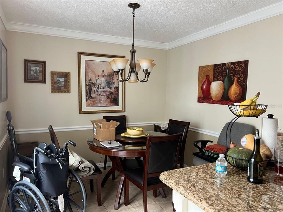 出租: $1,895 (2 贝兹, 2 浴室, 960 平方英尺)