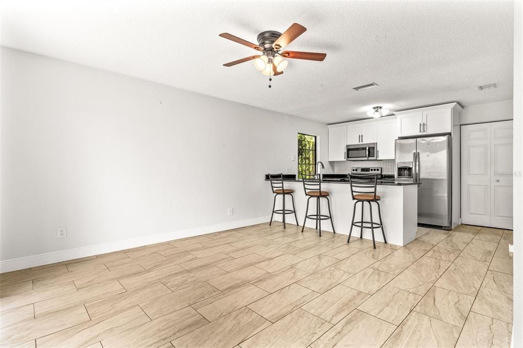 For Rent: $2,650 (3 beds, 2 baths, 1792 Square Feet)