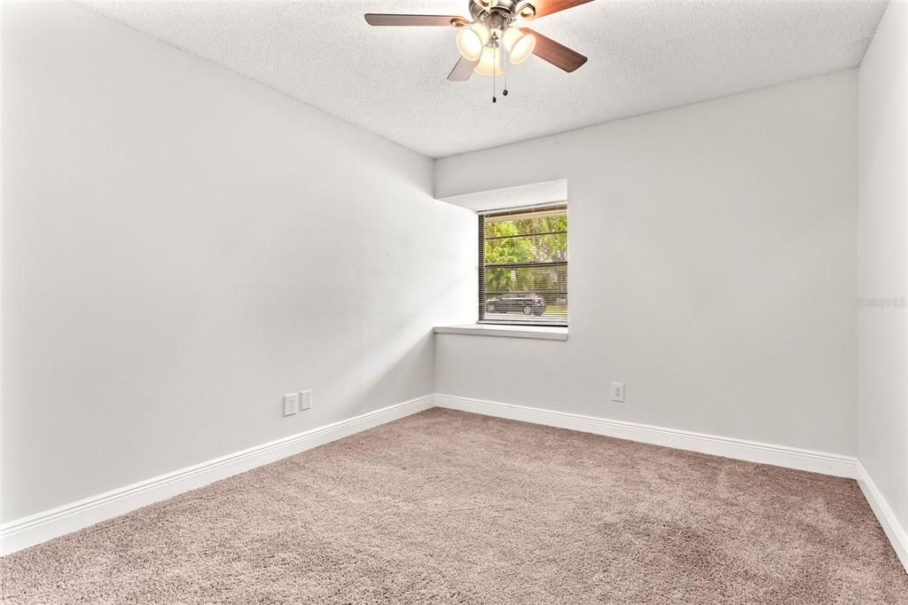 For Rent: $2,650 (3 beds, 2 baths, 1792 Square Feet)