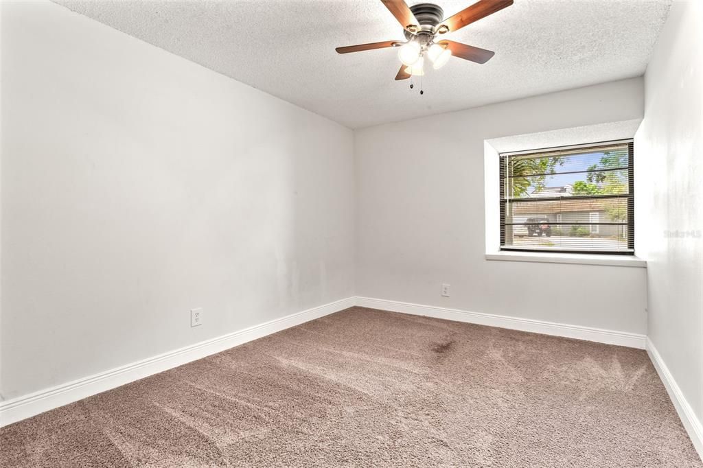 For Rent: $2,650 (3 beds, 2 baths, 1792 Square Feet)