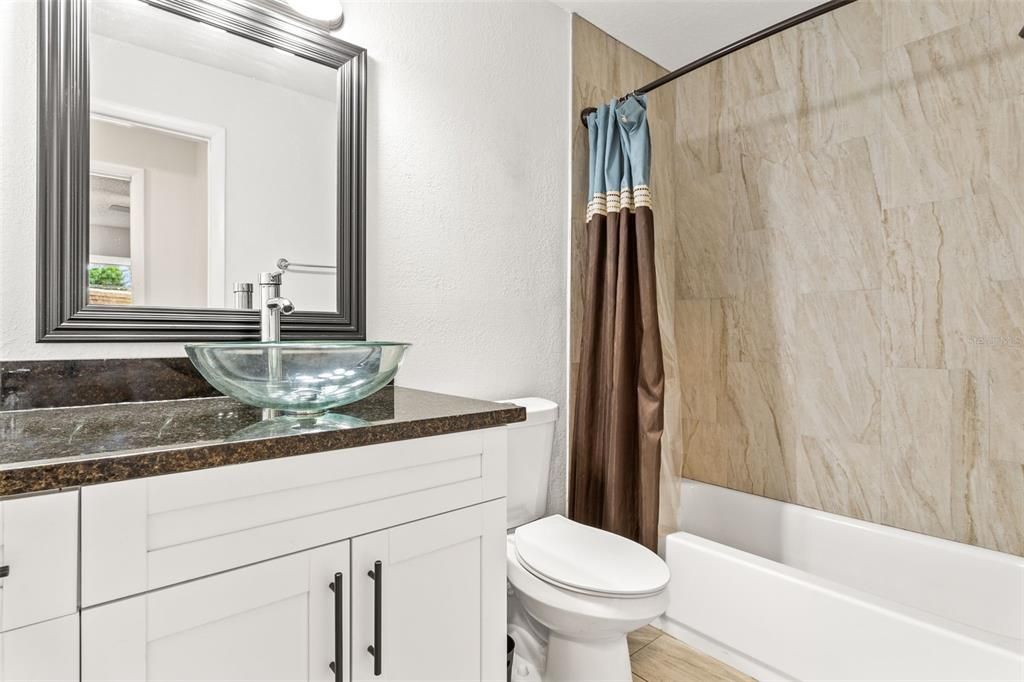 For Rent: $2,650 (3 beds, 2 baths, 1792 Square Feet)