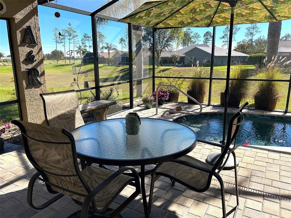 待售: $439,000 (3 贝兹, 2 浴室, 2032 平方英尺)