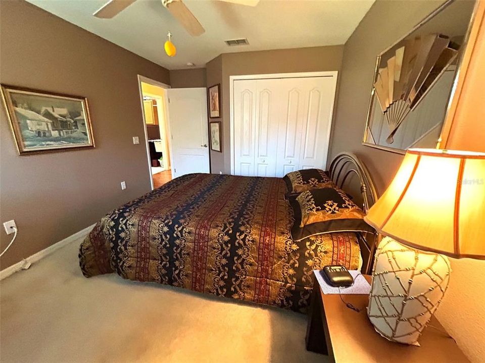 待售: $439,000 (3 贝兹, 2 浴室, 2032 平方英尺)