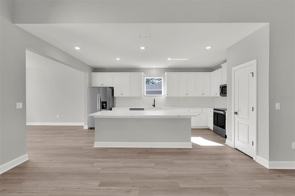 For Sale: $414,900 (4 beds, 2 baths, 2063 Square Feet)