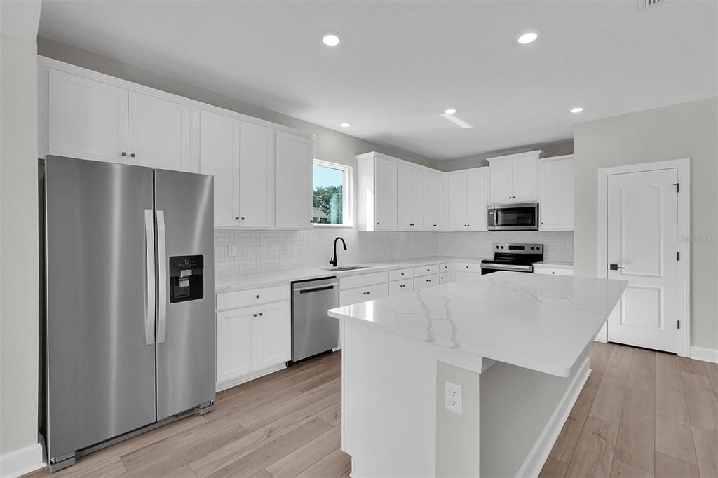 For Sale: $414,900 (4 beds, 2 baths, 2063 Square Feet)