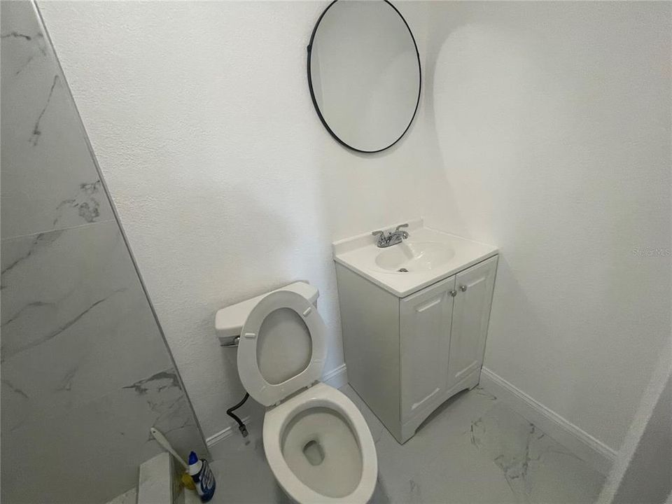 待售: $325,000 (3 贝兹, 2 浴室, 1252 平方英尺)