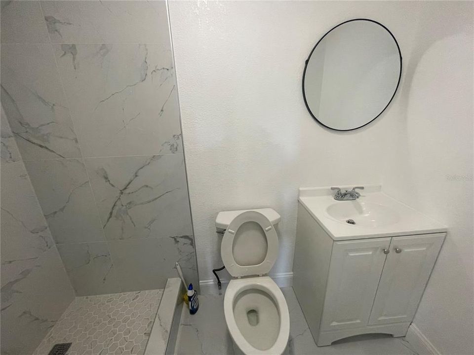 待售: $325,000 (3 贝兹, 2 浴室, 1252 平方英尺)