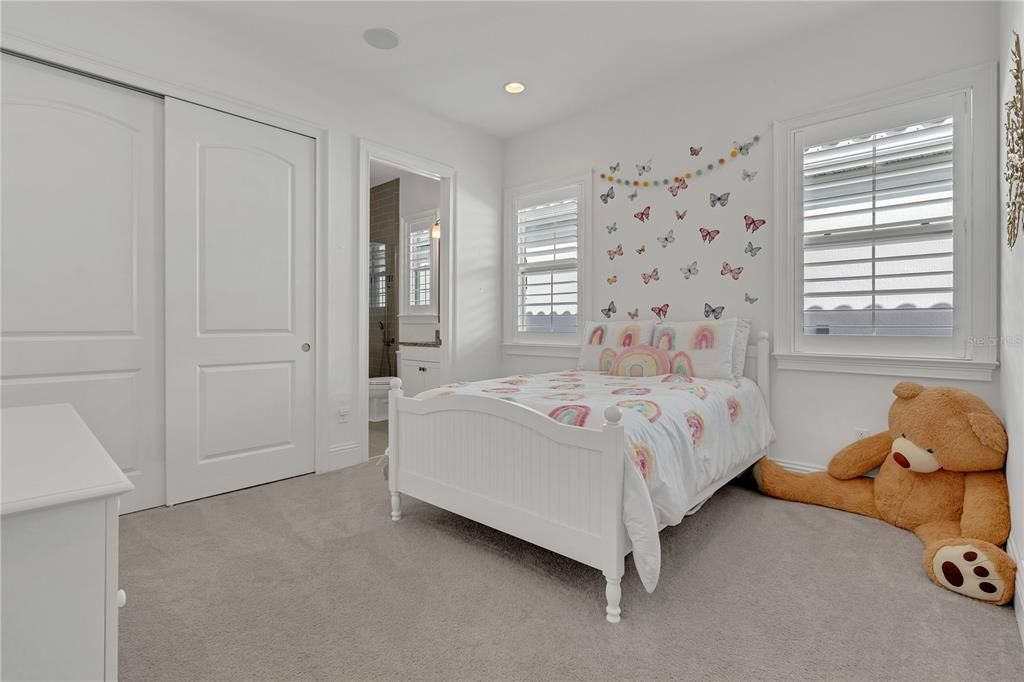 待售: $1,450,000 (4 贝兹, 5 浴室, 3725 平方英尺)