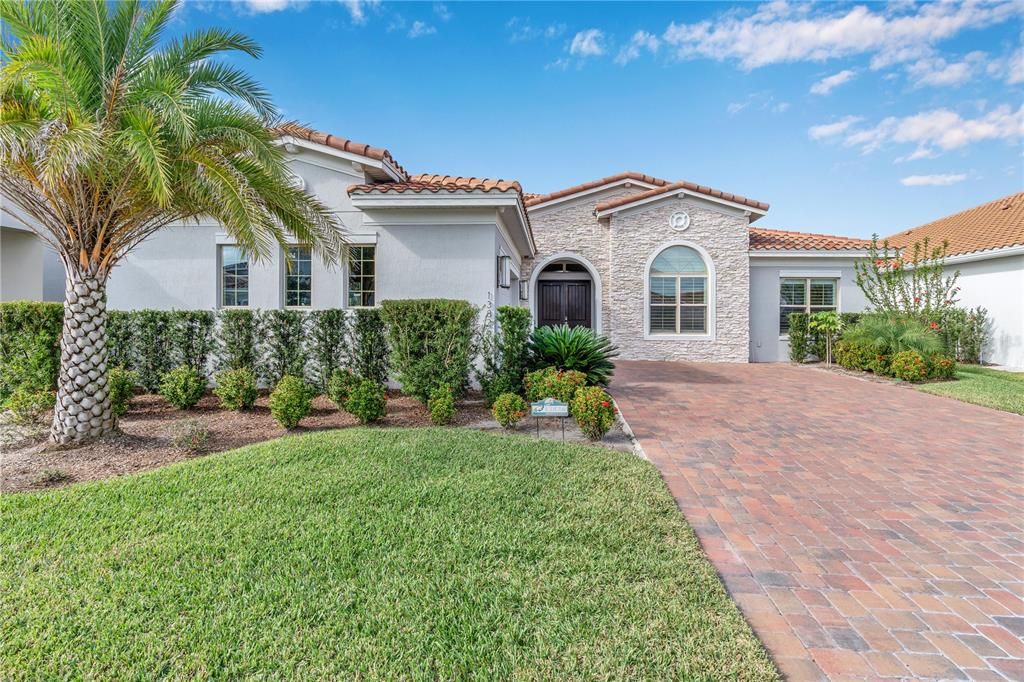 待售: $1,450,000 (4 贝兹, 5 浴室, 3725 平方英尺)