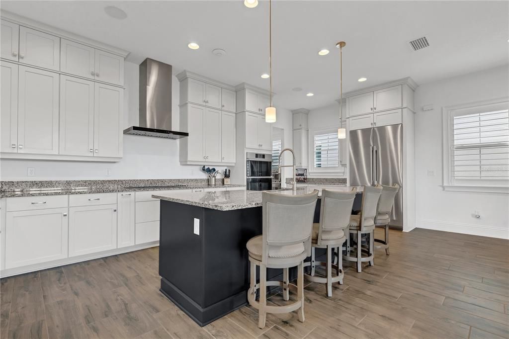 待售: $1,450,000 (4 贝兹, 5 浴室, 3725 平方英尺)