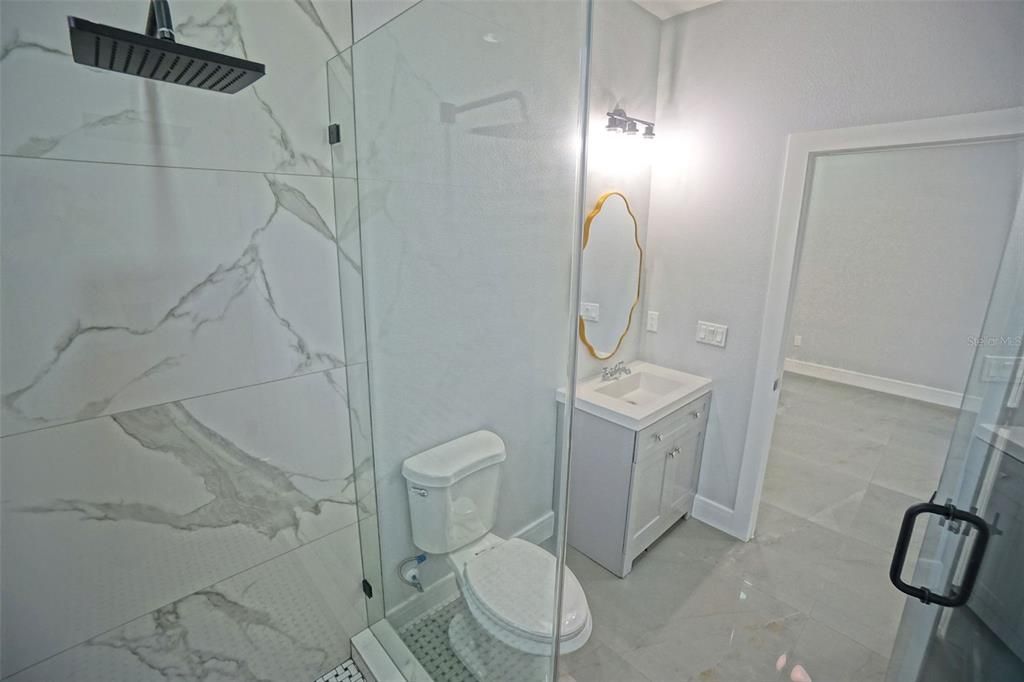 For Sale: $319,000 (4 beds, 3 baths, 1656 Square Feet)