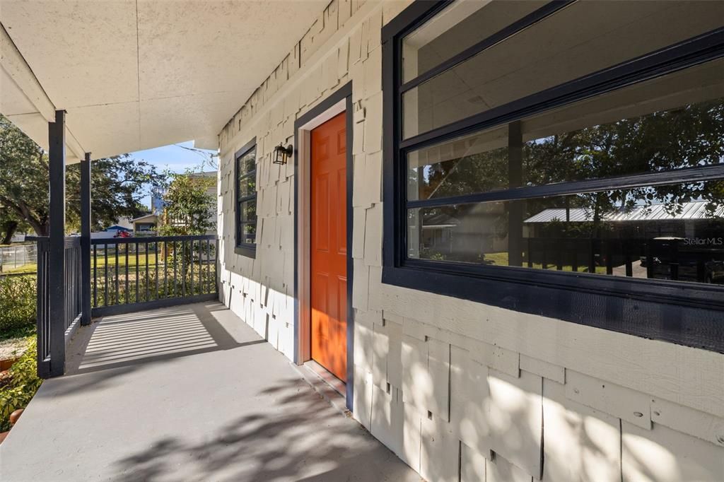 На продажу: $285,000 (3 спален, 2 ванн, 1122 Квадратных фут)