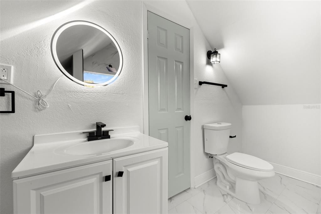 На продажу: $285,000 (3 спален, 2 ванн, 1122 Квадратных фут)