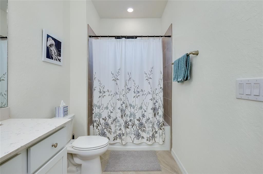 En Renta: $5,000 (3 camas, 2 baños, 1998 Pies cuadrados)