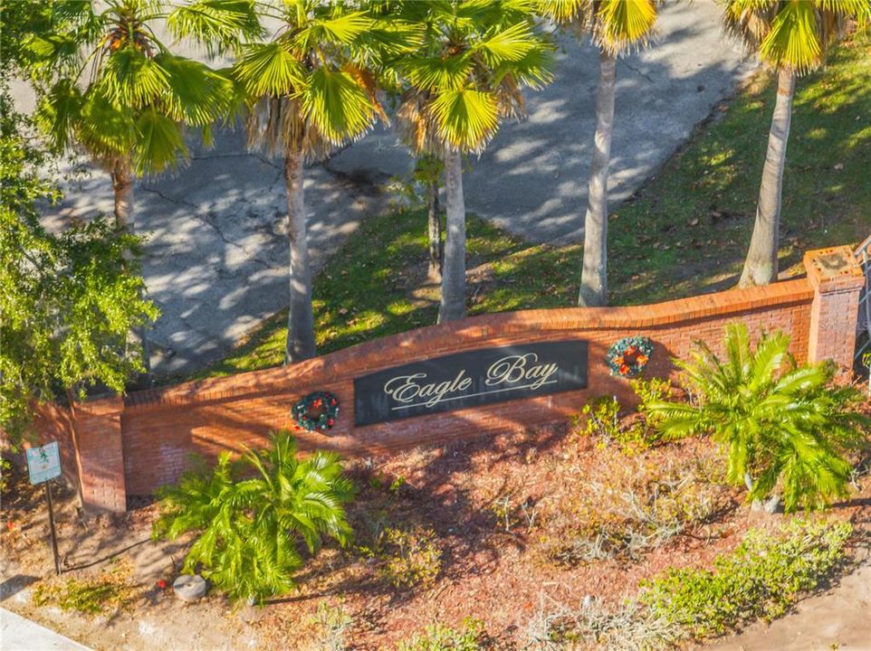 For Sale: $285,000 (3 beds, 2 baths, 1703 Square Feet)