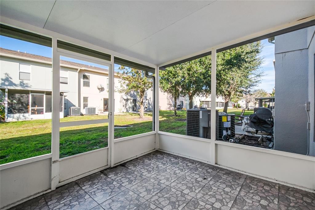 For Sale: $285,000 (3 beds, 2 baths, 1703 Square Feet)