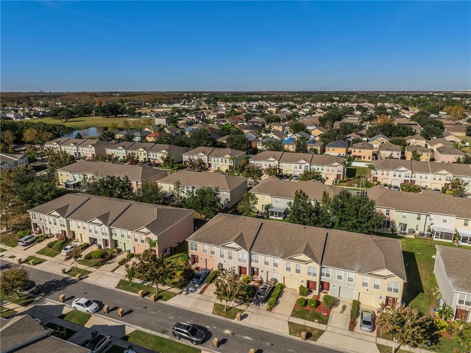 For Sale: $285,000 (3 beds, 2 baths, 1703 Square Feet)