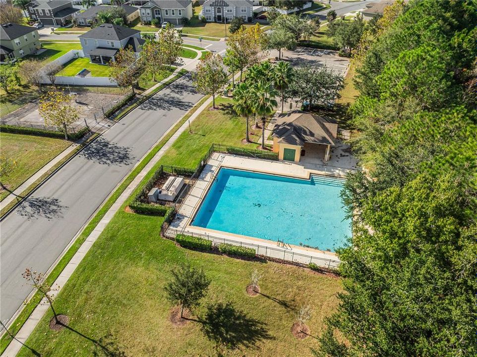 For Sale: $285,000 (3 beds, 2 baths, 1703 Square Feet)