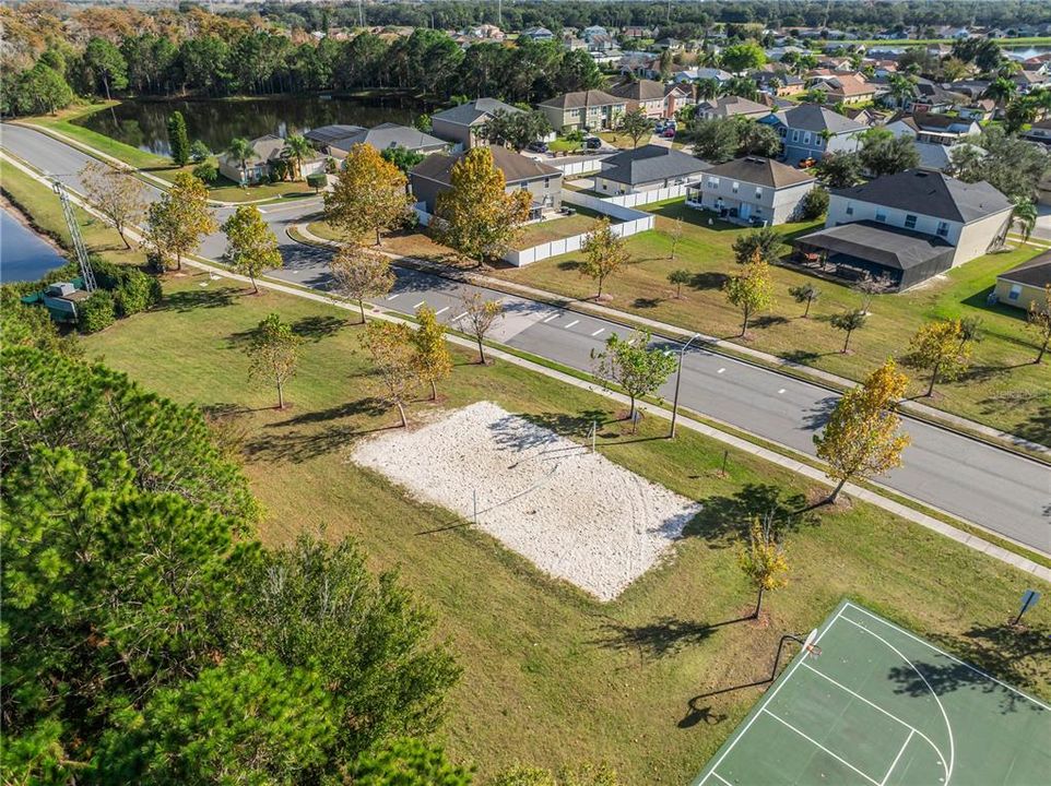 For Sale: $285,000 (3 beds, 2 baths, 1703 Square Feet)