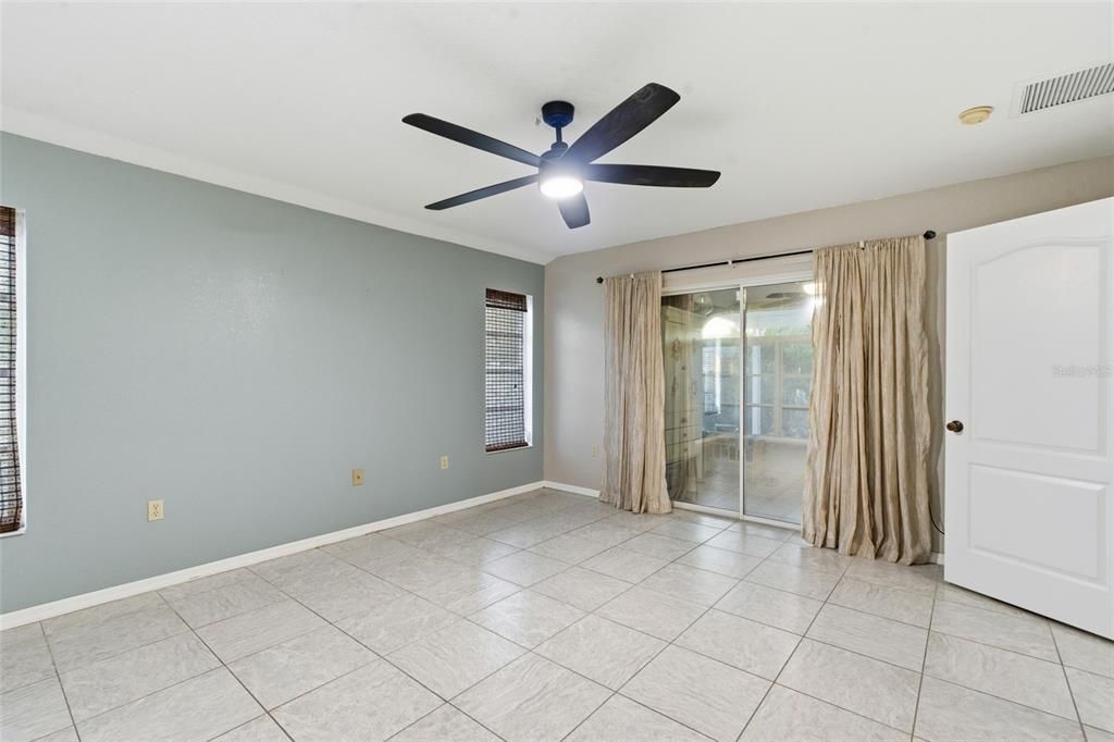 For Sale: $324,888 (3 beds, 2 baths, 1805 Square Feet)