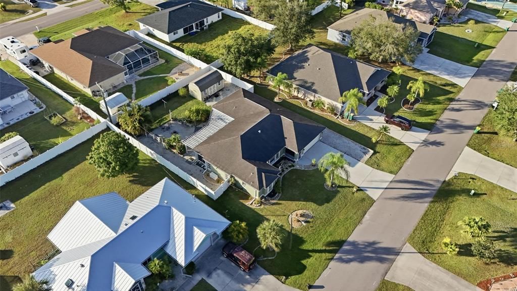 For Sale: $324,888 (3 beds, 2 baths, 1805 Square Feet)